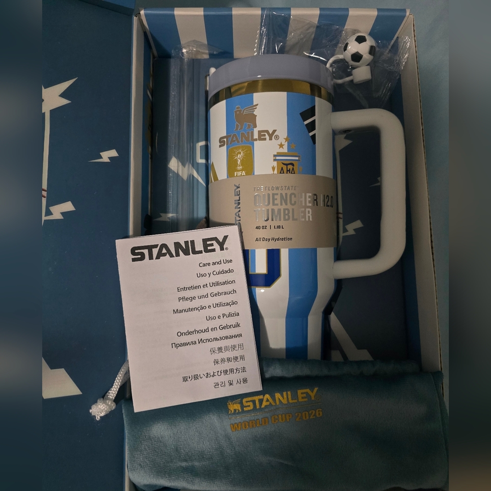 Stanley Striped Blue and White Tumbler with Gold Accents MESSI FIFA 2026 - Picture 5 of 7